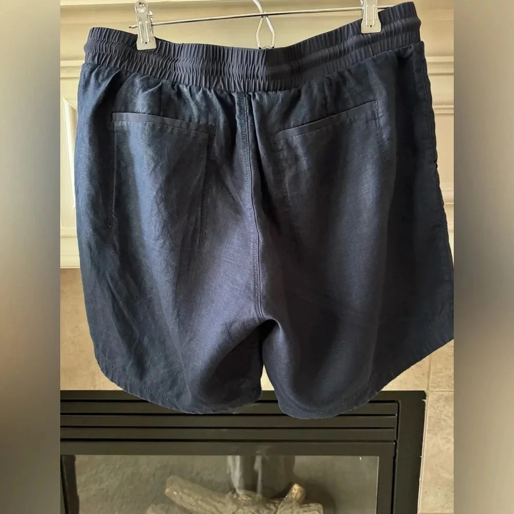 Athleta Navy Blue Drawstring Casual Shorts